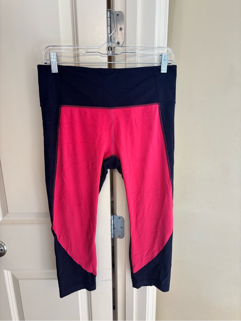 Black and Pink Athletic Cropped Leggings